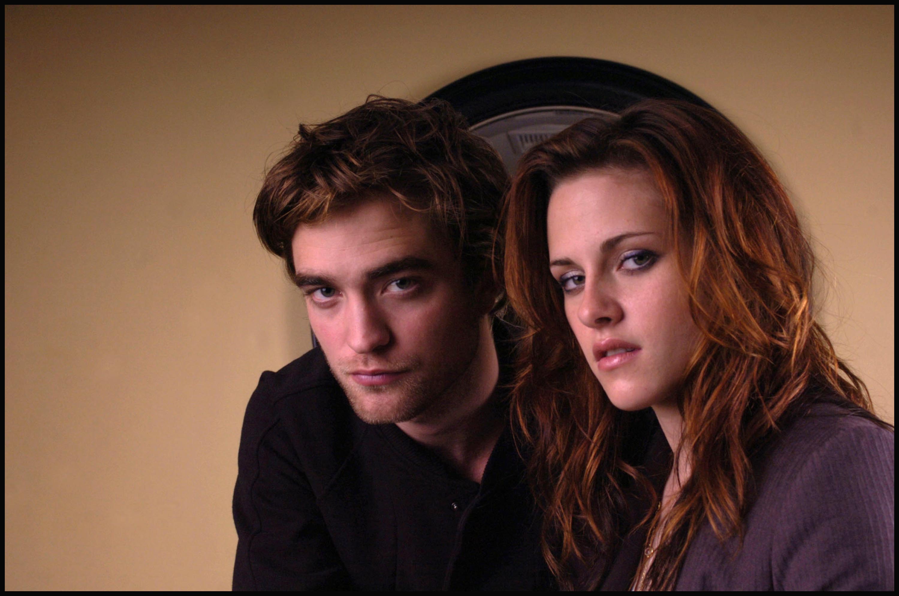 Robert Pattinson I Kristen Styuart Fotosessiya V Beverly Wilshire Hotel Starwiki Org